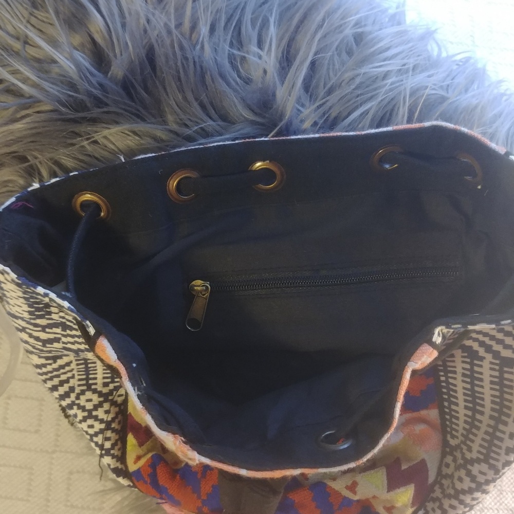 Bag - Picture 2 of 2